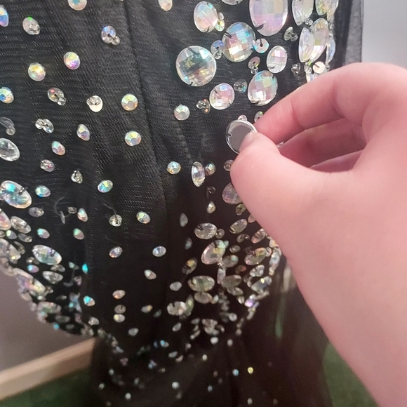 Glow Dress Gown Backless With Tie Back With Zipper On The Side Size 10 - Picture 8 of 16